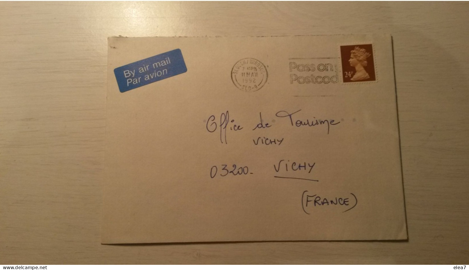 ENVELOPPE 1992  En Provenance Du Royaume-Uni - Lettres & Documents