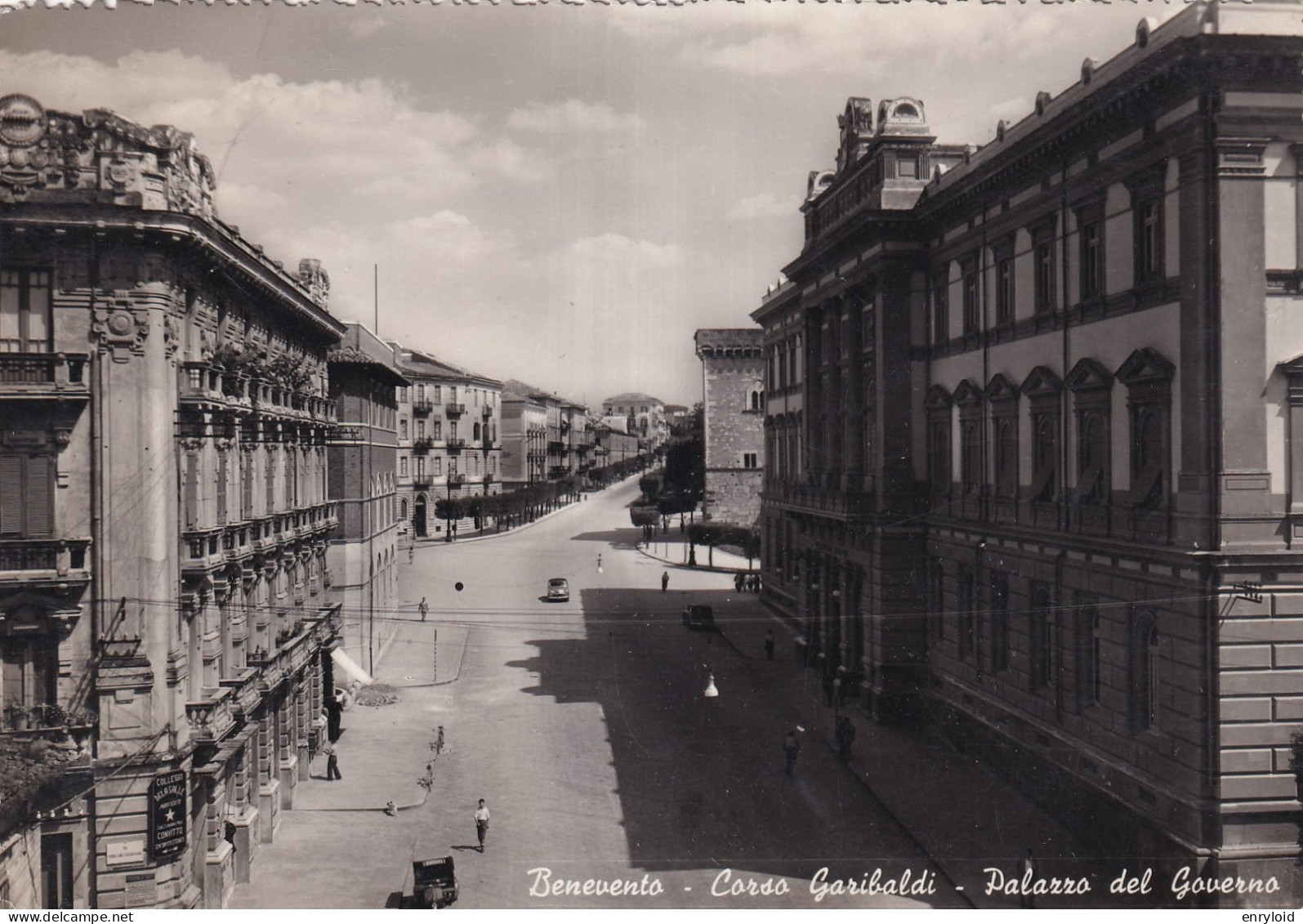 Benevento Corso Garibaldi E Palazzo Del Governo - Benevento