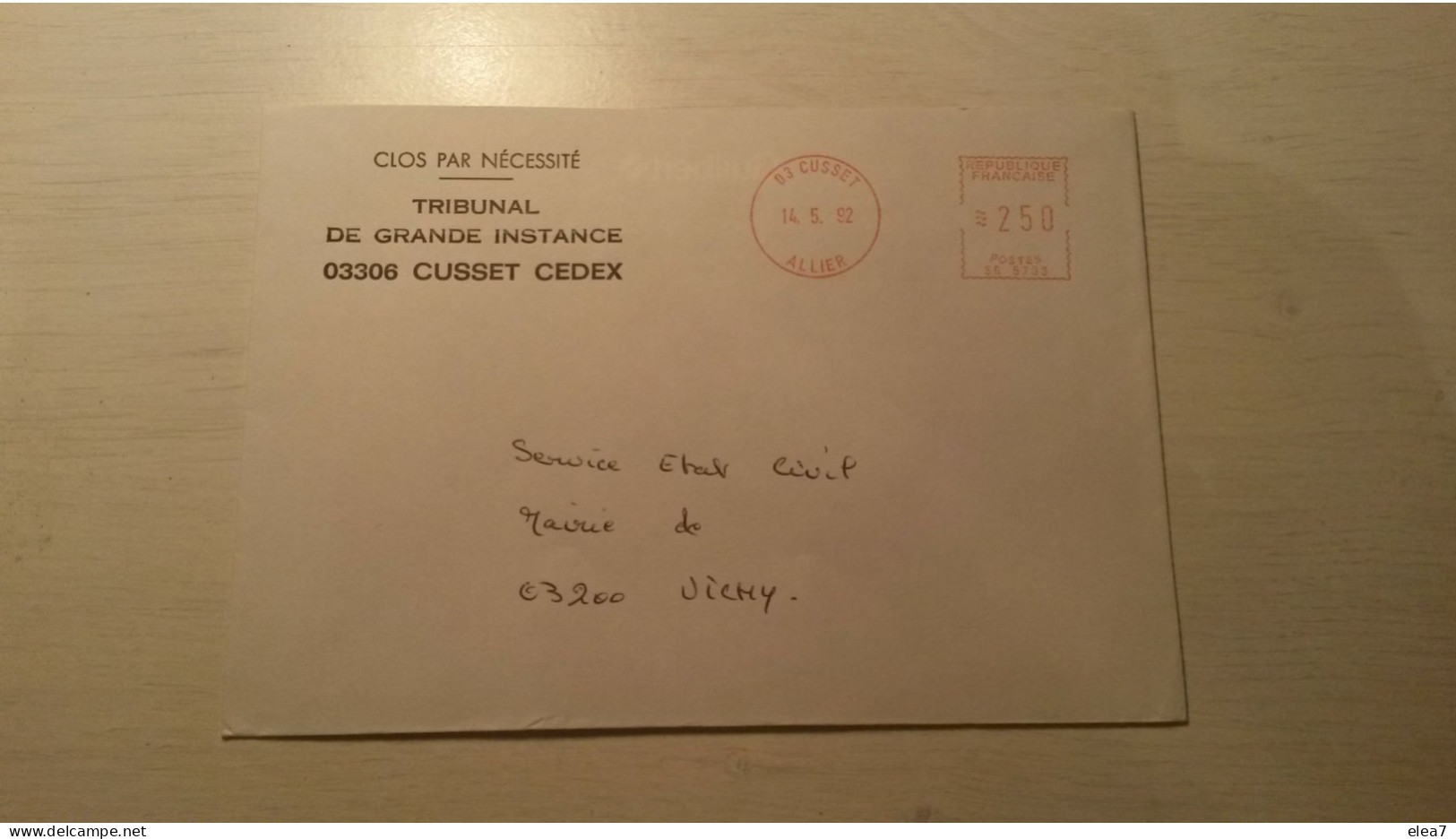 ENVELOPPE 1992  En Provenance De France (Cusset) - Briefe U. Dokumente