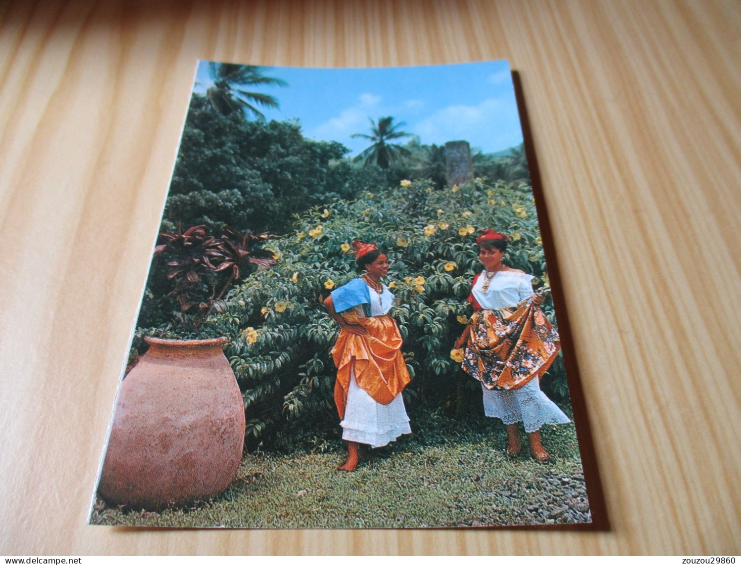 Martinique - Costume Créole. - Autres & Non Classés