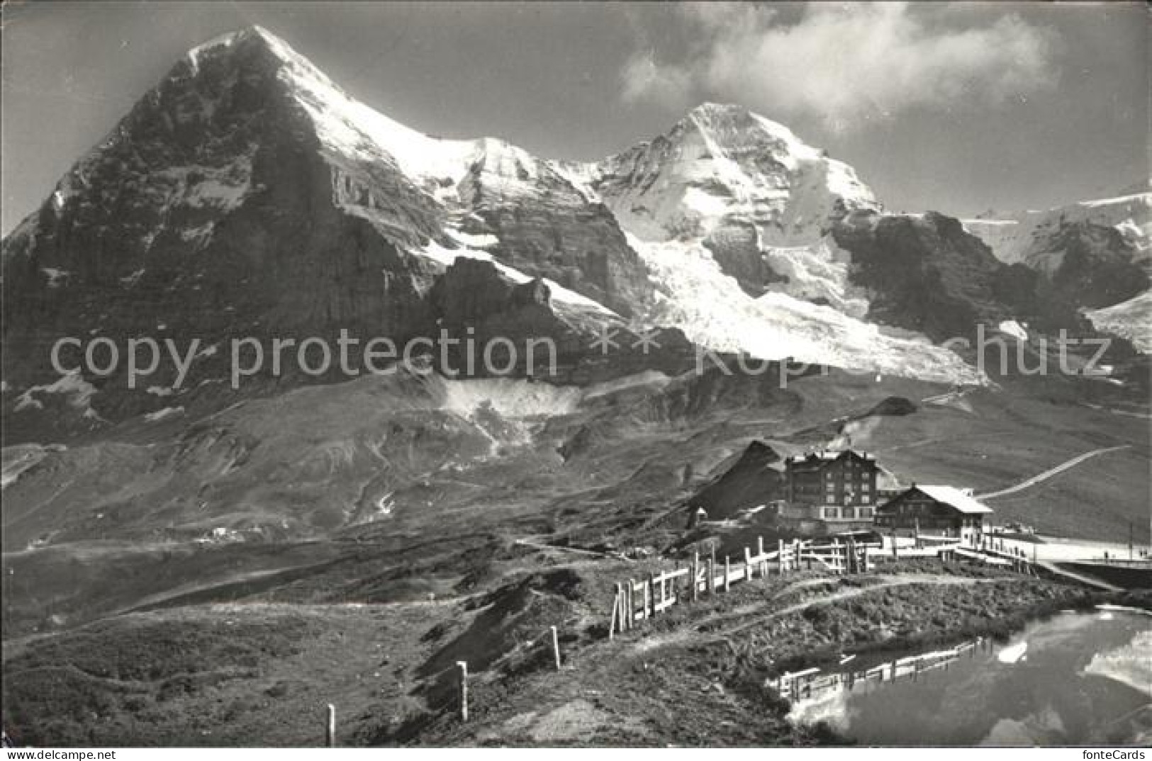 12047147 Kleine Scheidegg Interlaken Mti Eiger-Nordwand Und Moench Kleine Scheid - Andere & Zonder Classificatie