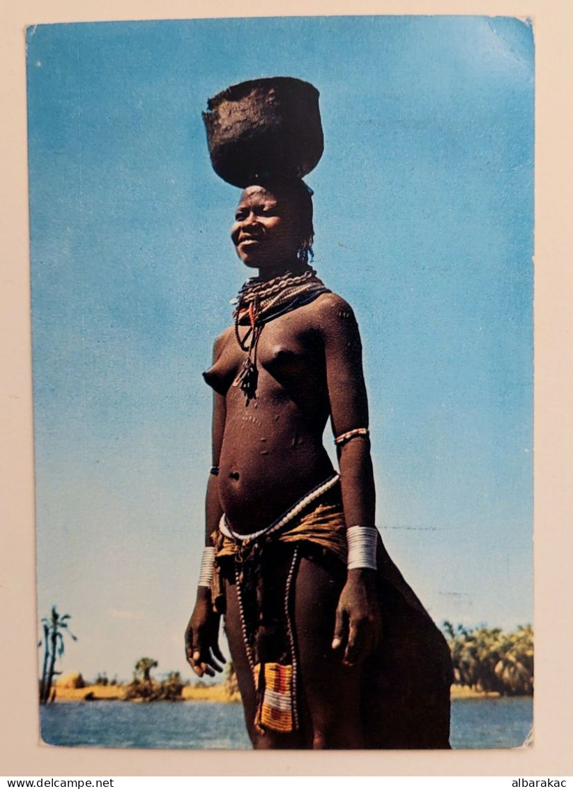 Kenya - Turkana Water Carrier Women ,NUS ETHNIQUES Adultes ( Afrique Noire ) , Stamp Shell Used Air Mail 1977 - Kenia