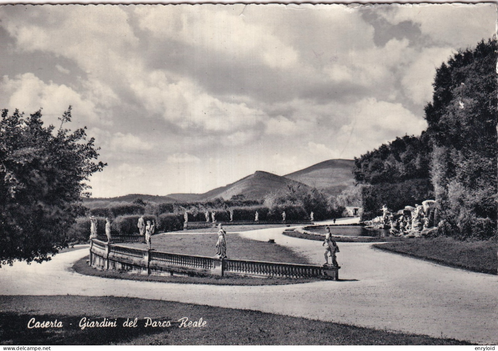 Caserta Giardini Del Parco Reale - Caserta