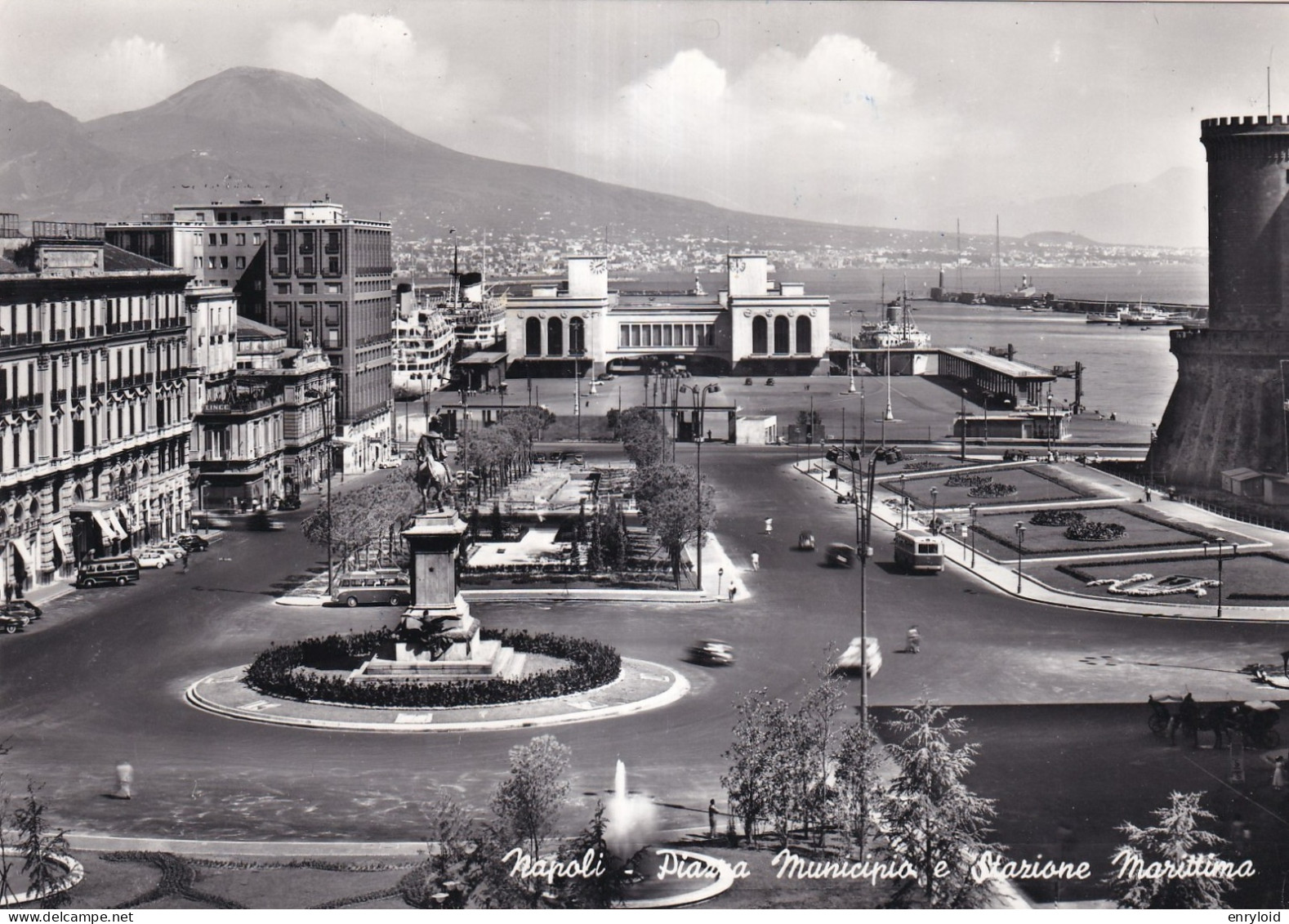 Napoli Piazza Municipio Stazione Marittima - Napoli (Napels)