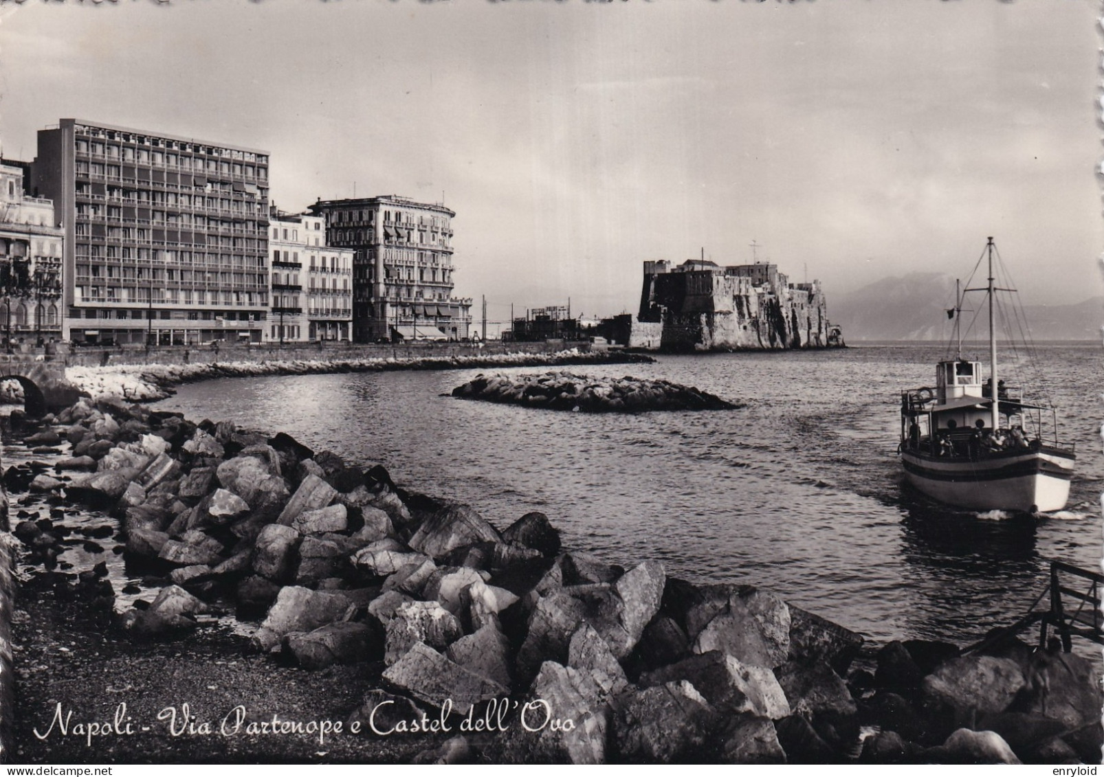 Napoli Via Partenope Castel Dell'ovo - Napoli (Neapel)