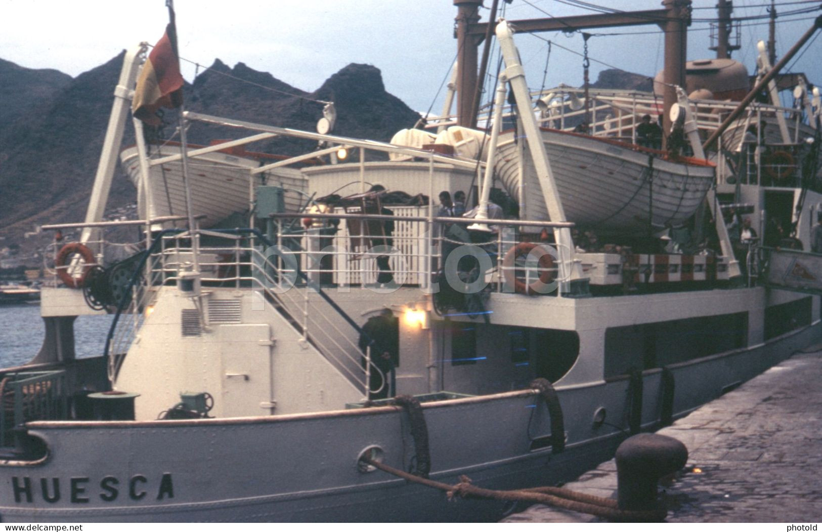 35mm SLIDE PHOTO FOTO 1965 CIUDAD HUESCA SHIP LINER VESSEL PAQUEBOT BARCO SPAIN FOTO NB4171 - Diapositives