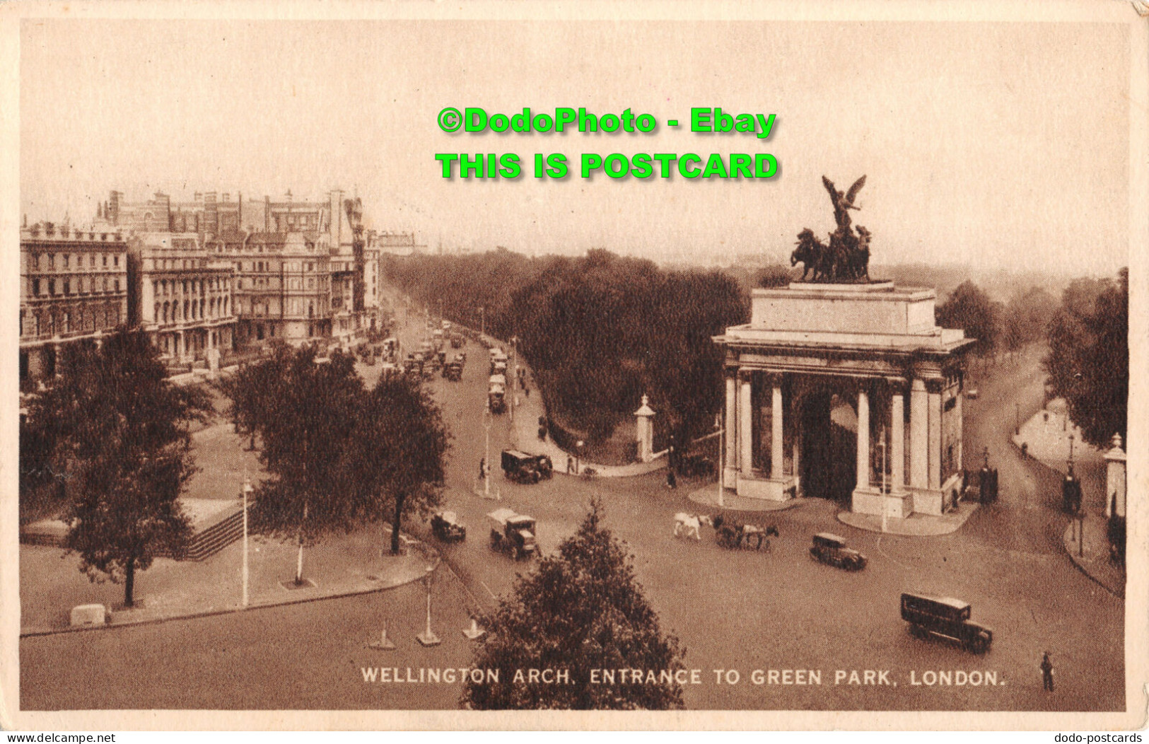 R412938 London. Wellington Arch. Entrance To Green Park. RP - Other & Unclassified