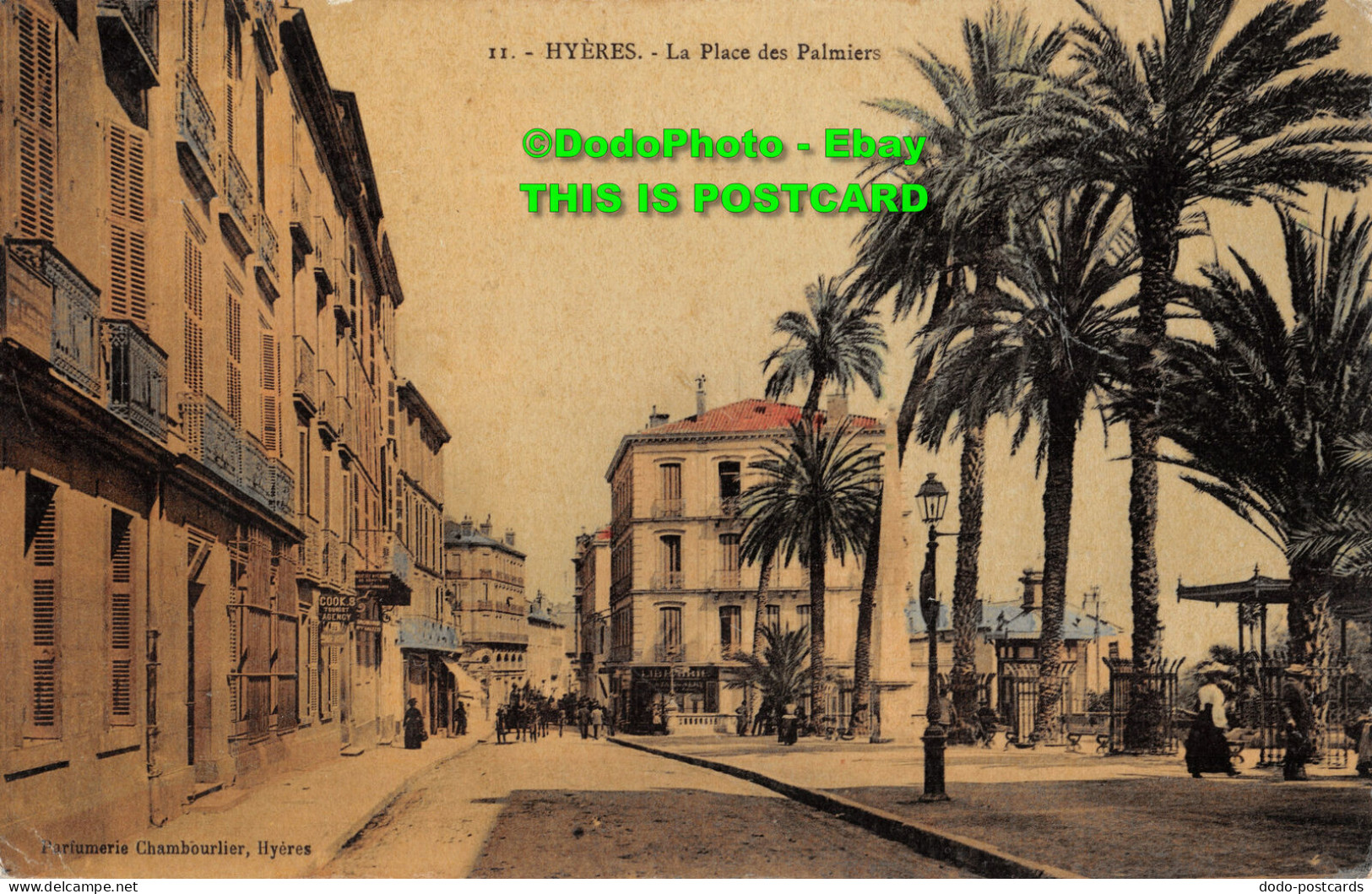 R413786 Hyeres. La Place Des Palmiers. Parfimuerie Chambourler. 1907 - World