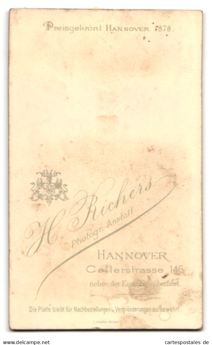 Fotografie H. Richers, Hannover, Cellerstrasse 146, Portrait Junges Geschwisterpaar  - Anonymous Persons