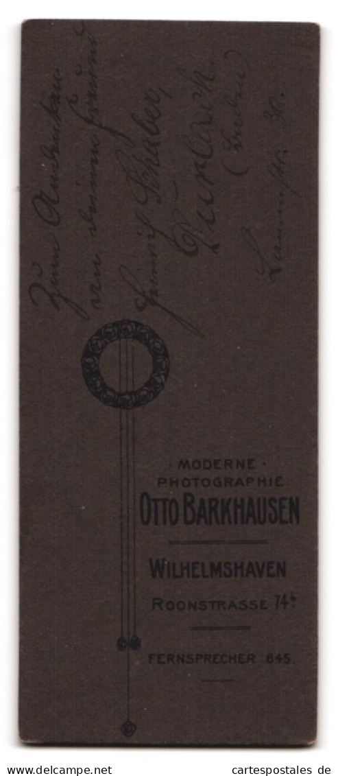 Fotografie Otto Barkhausen, Wilhelmshaven, Roonstrasse 74b, Junger Matrose In Uniform  - Anonyme Personen
