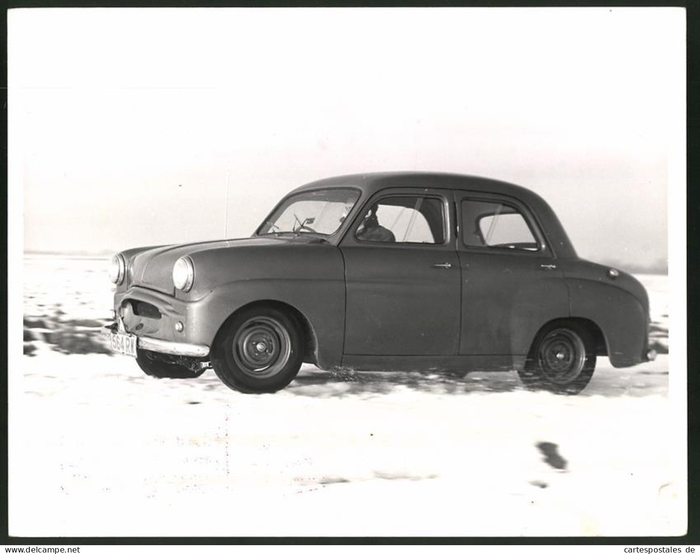 Photo Werksfoto, Ansicht Coventrys, Standard Eight Car Im Schnee, Grossformat 25 X 20cm  - Places