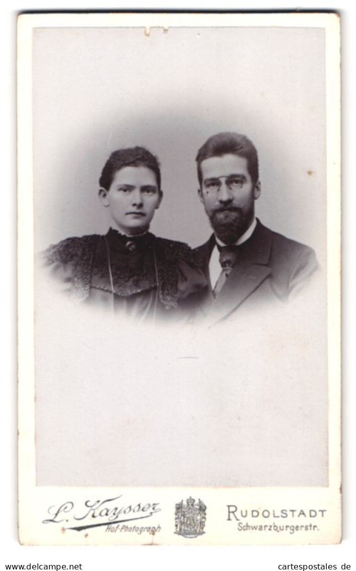 Fotografie L. Kaysser, Rudolstadt, Schwarzburgerstr., Portrait Eines Elegant Gekleideten Paares  - Personnes Anonymes