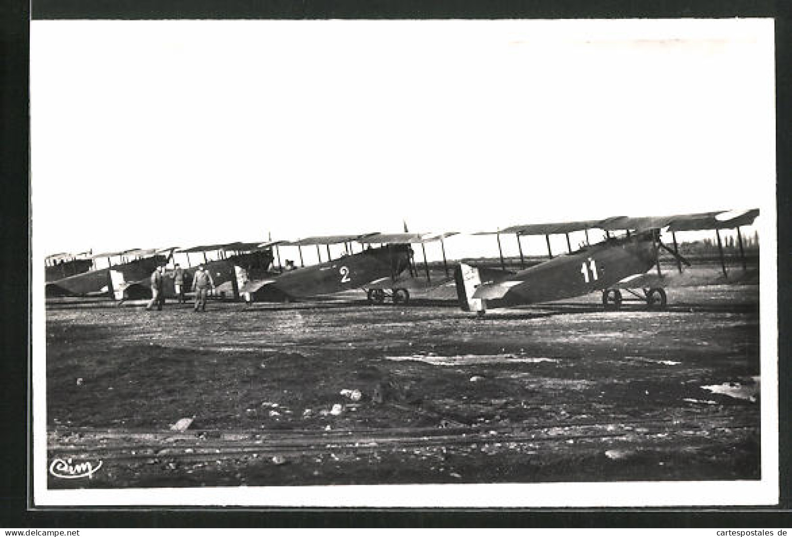 AK Istres-Aviation, Groupe De Caudron 59, Flugzeuge Auf Dem Landeplatz  - 1939-1945: 2ème Guerre