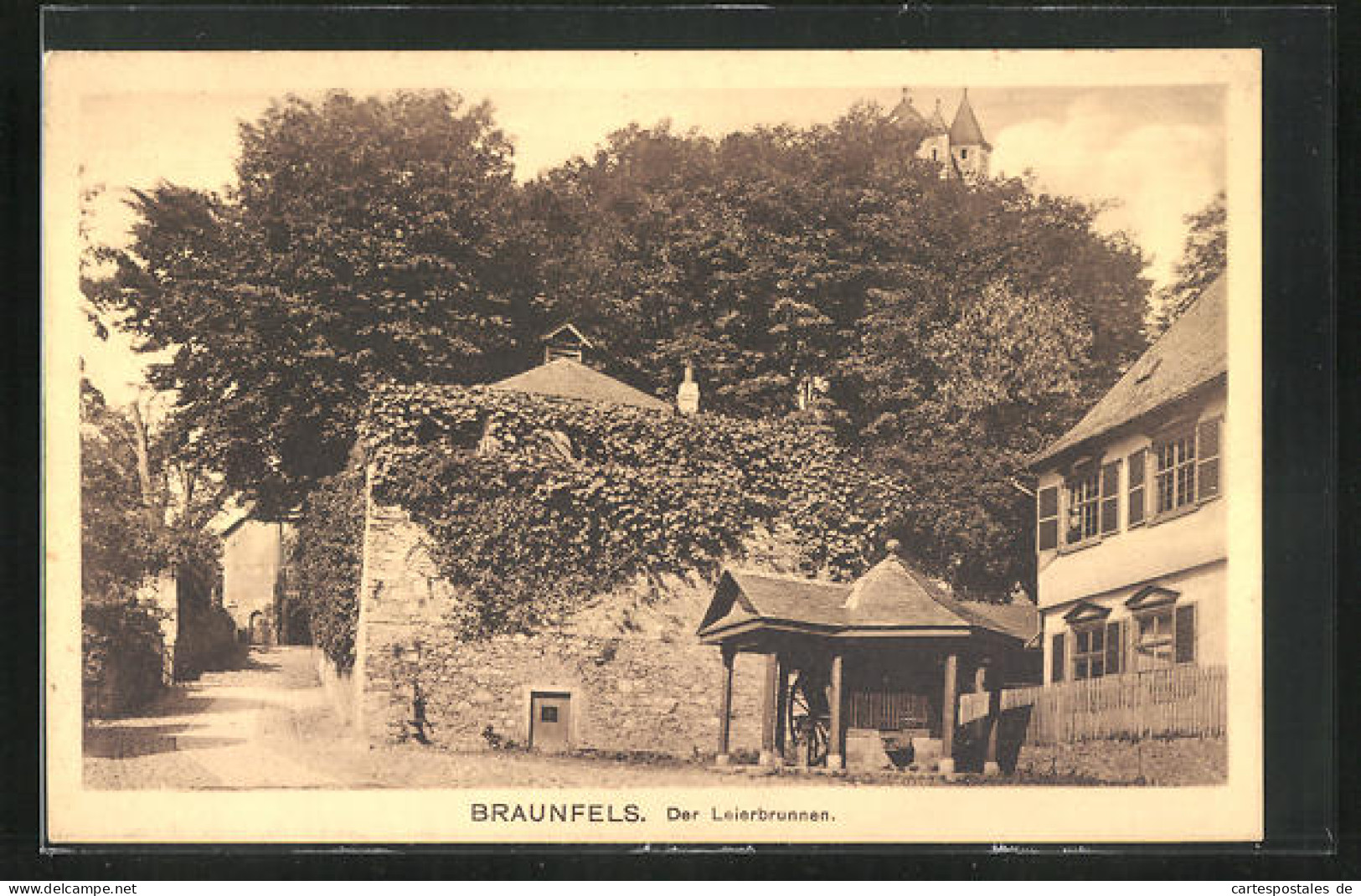 AK Braunfels, Ortspartie Mit Leierbrunnen  - Other & Unclassified