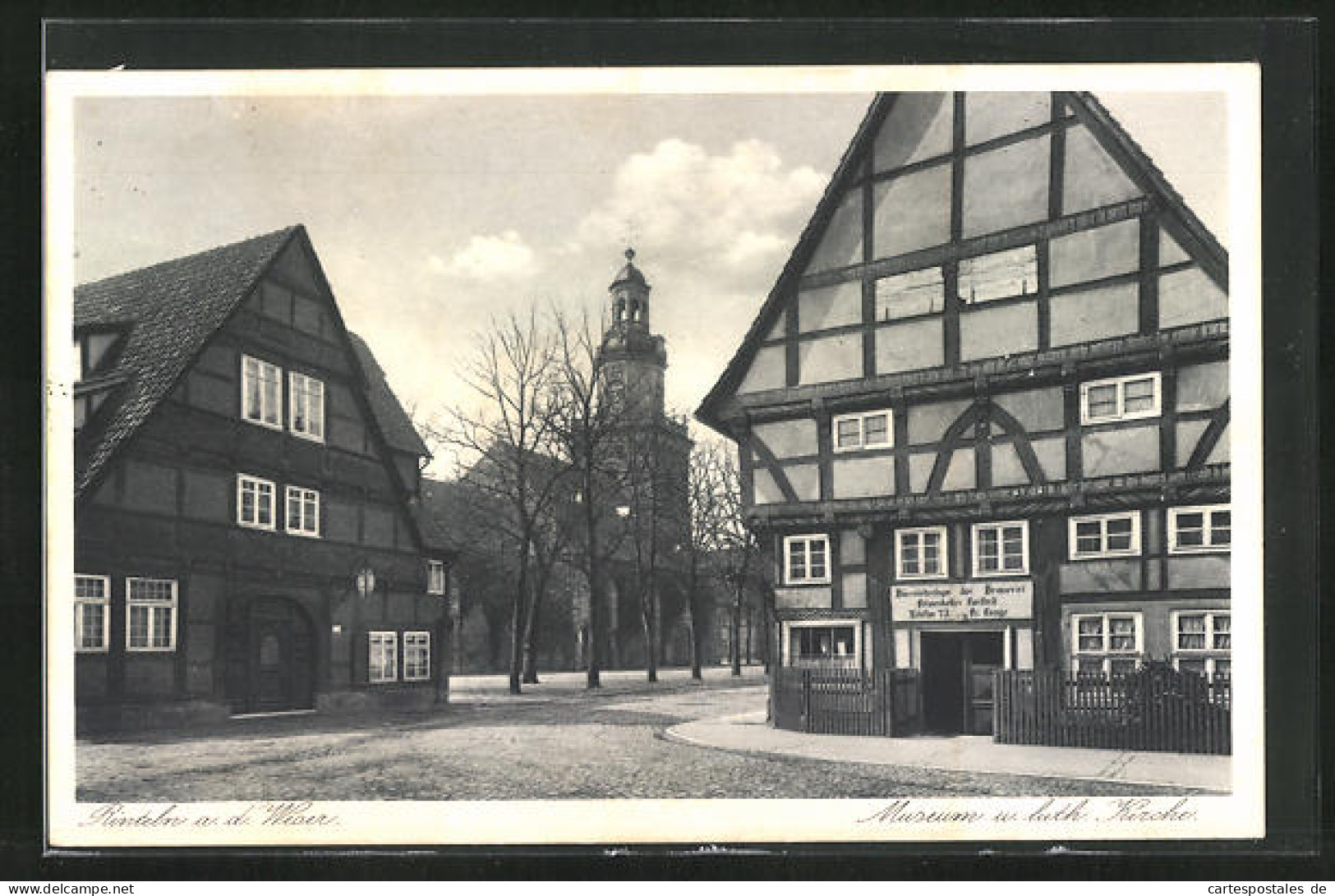 AK Rinteln A. De. Weser, Gasthaus Mit Museum Und Lutherischer Kirche  - Rinteln