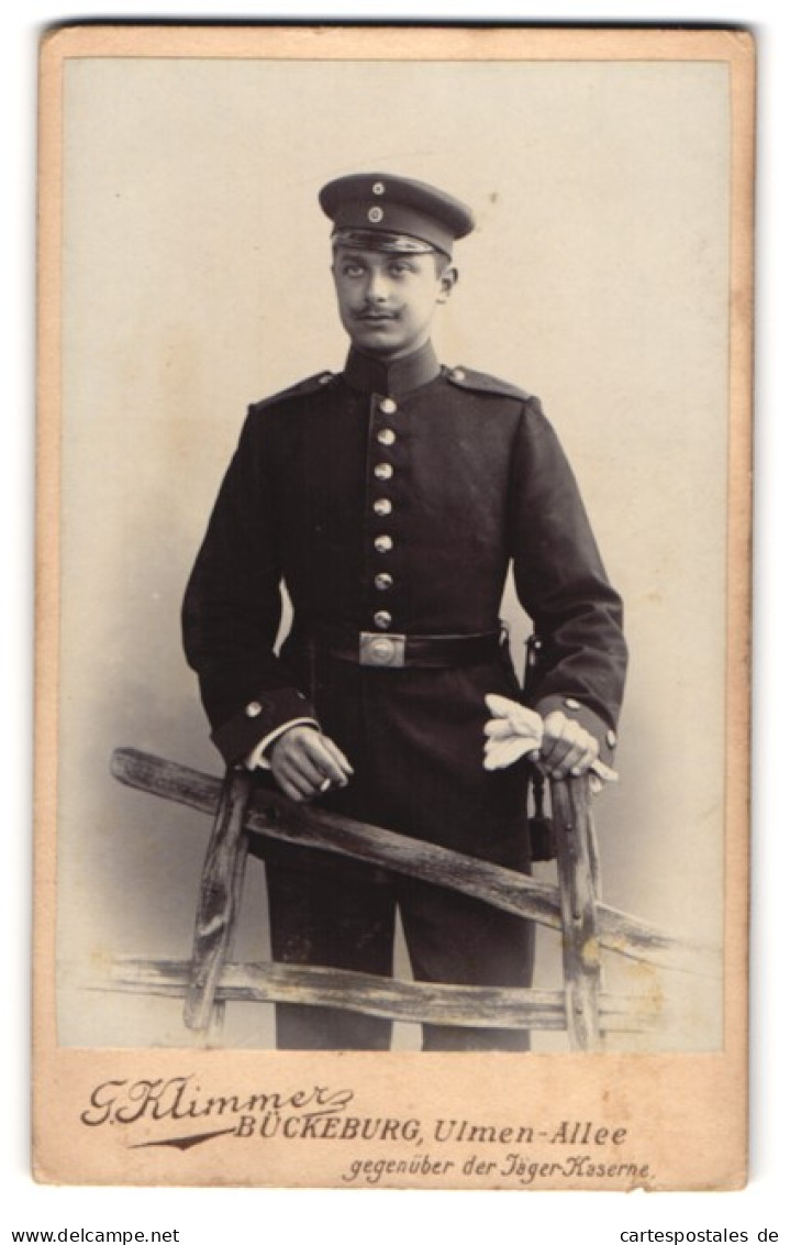 Fotografie G. Klimmer, Bückeburg, Ulmer-Allee, Portrait Sildat In Uniform Rgt. 7 Mit Bajonett  - Personnes Anonymes