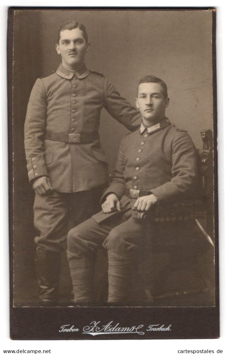 Fotografie J. Adams, Traben-Trabach, Portrait Soldat Und Uffz. In Feldgrau Uniform  - Anonieme Personen