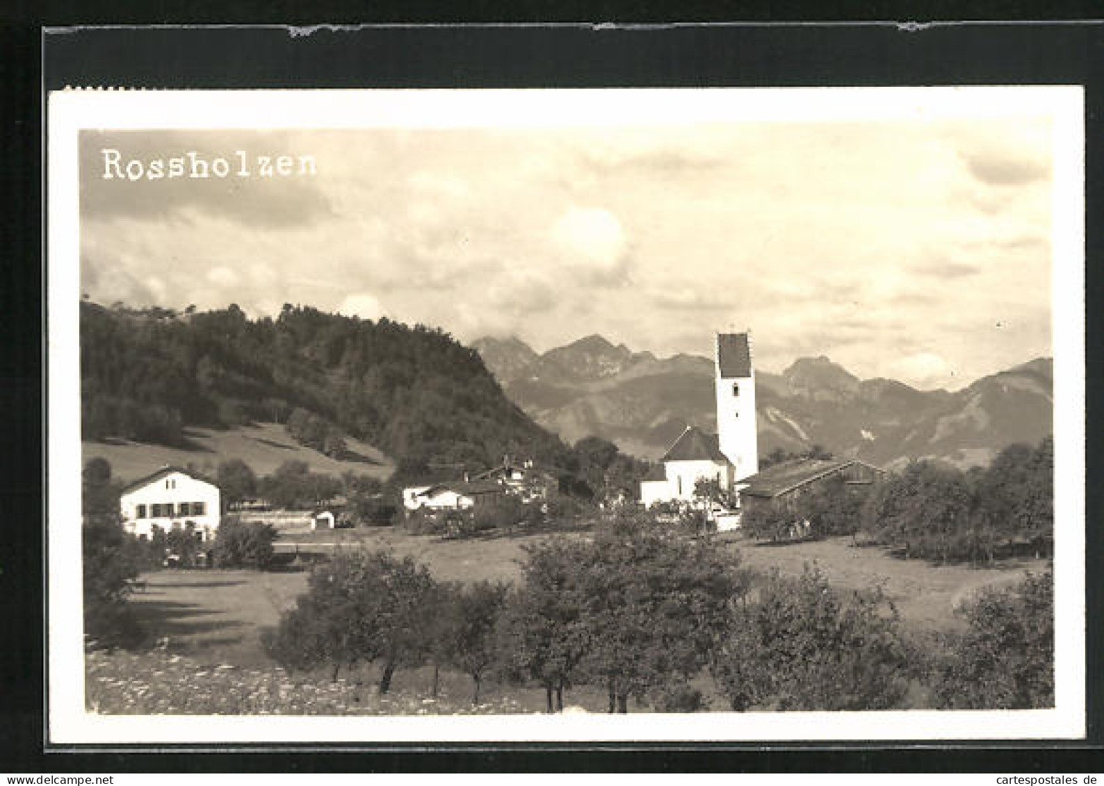 Foto-AK Rossholzen, Kirche Im Ort Mit Berglandschaft  - Other & Unclassified
