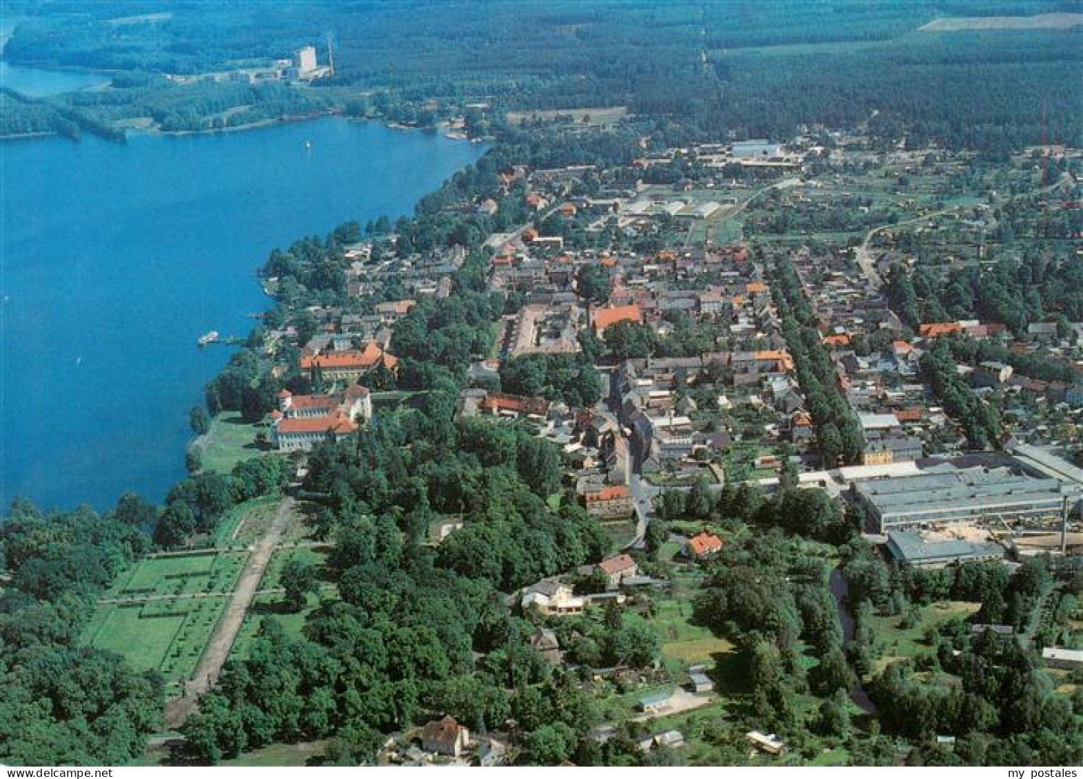 73904372 Rheinsberg Fliegeraufnahme Mit Stadt Und Schloss - Zechlinerhütte