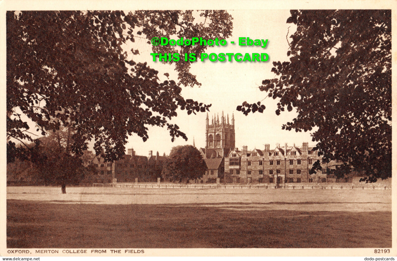 R415686 Oxford. Merton College From The Fields. 82193. Photochrom - Wereld