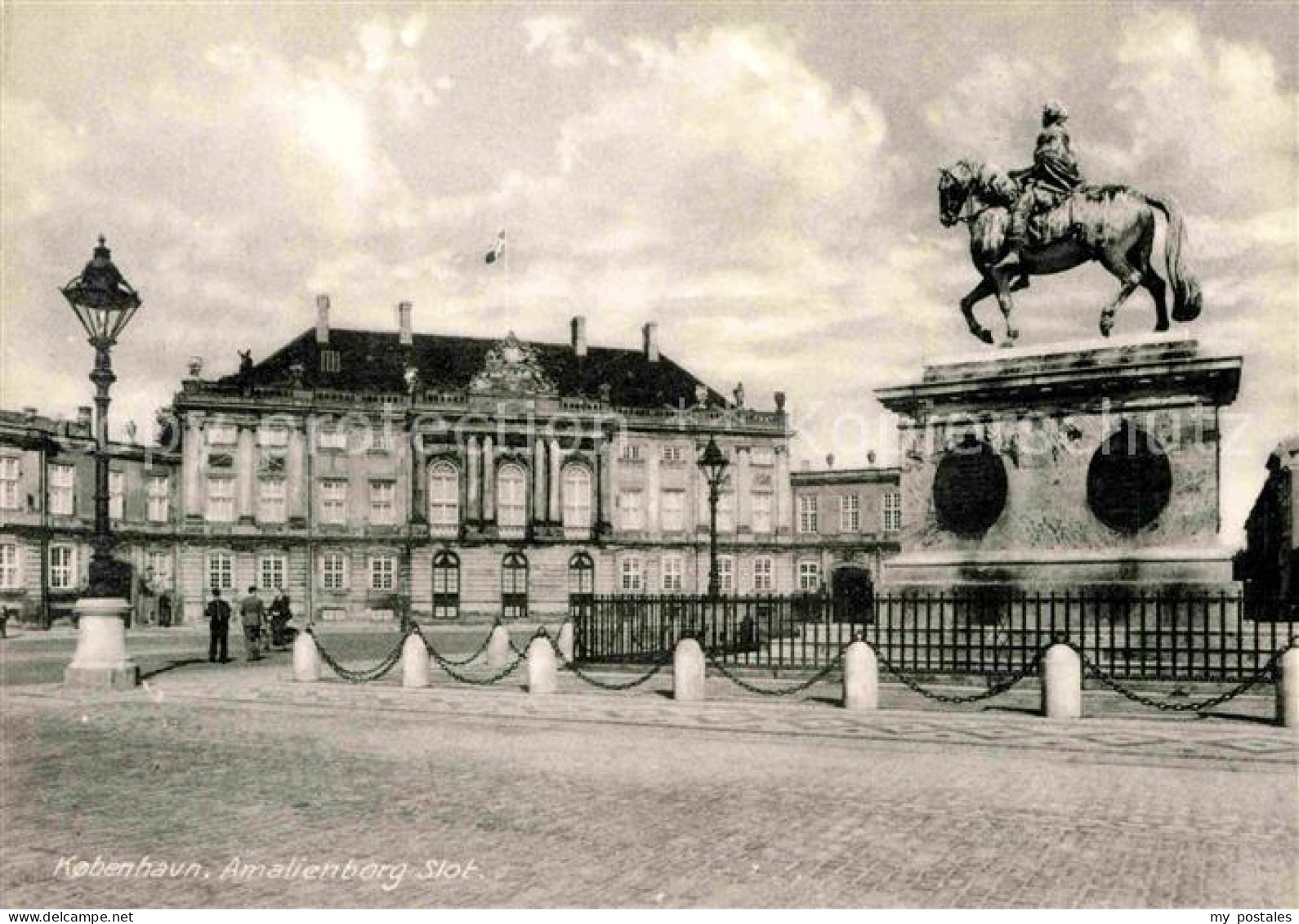 72758155 Copenhagen Kobenhavn Amalienborg Palace Slot Copenhagen  - Danemark