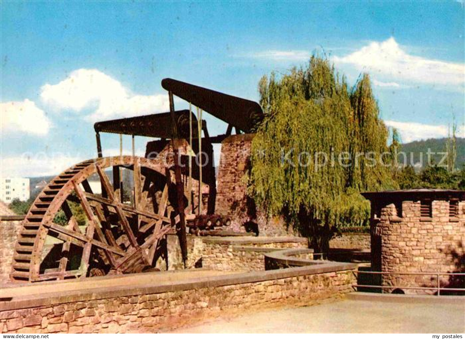 72757448 Bad Nauheim Ludwigsbrunnen Muehlenrad Bad Nauheim - Bad Nauheim