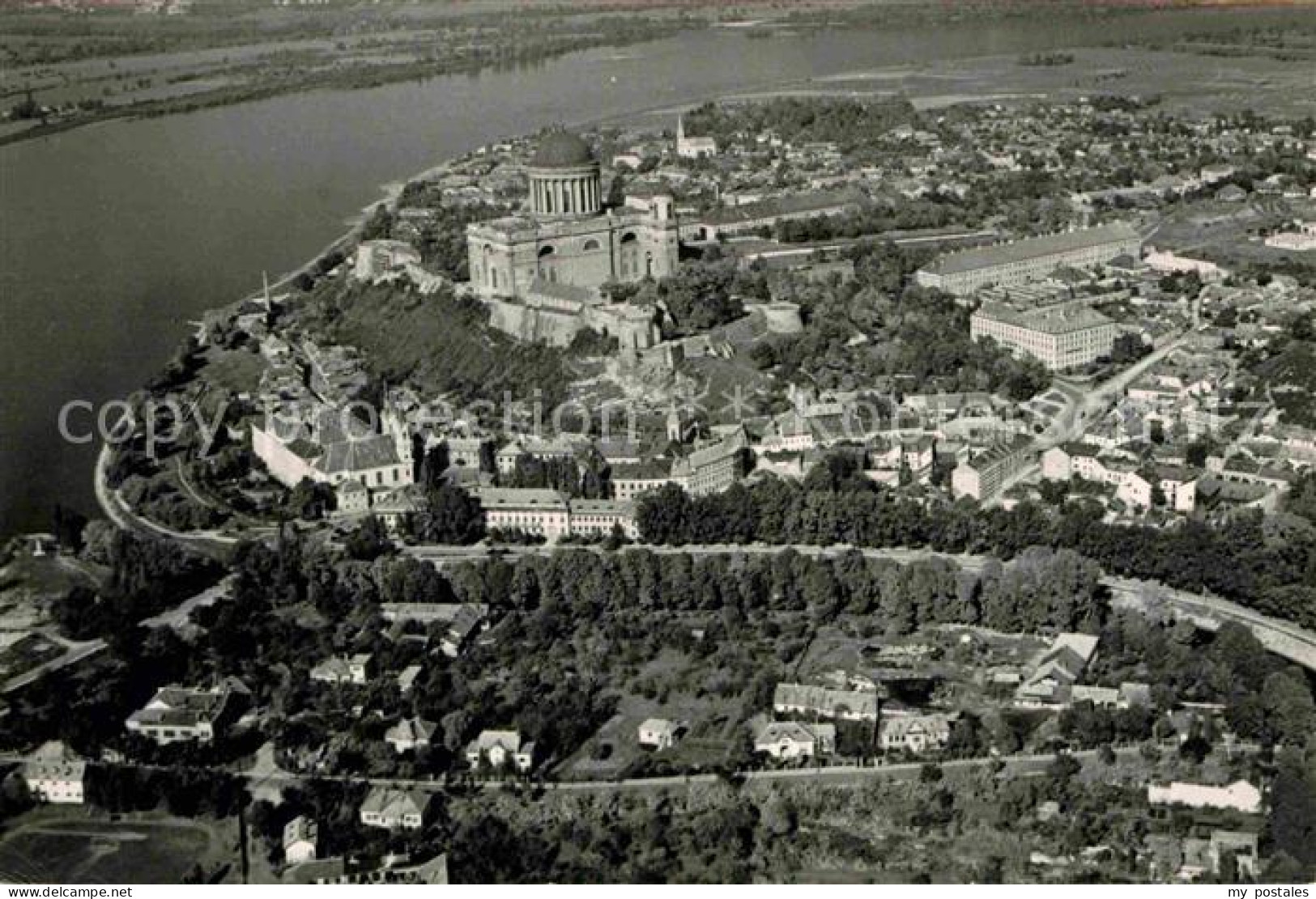 72755367 Esztergom Fliegeraufnahme Esztergom - Hongrie