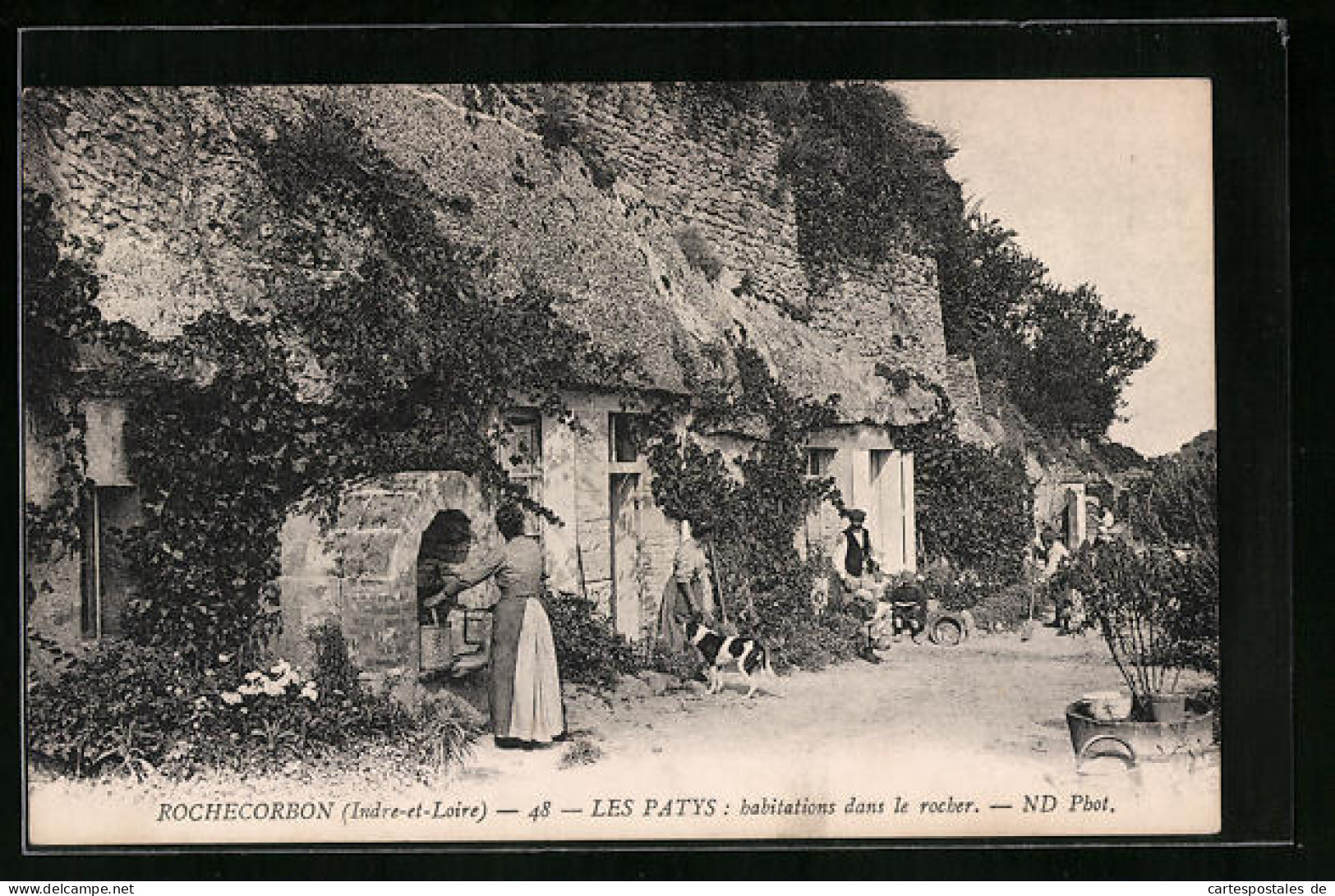 CPA Rochecorbon, Les Patys, Habitations Dans Le Rocher  - Rochecorbon