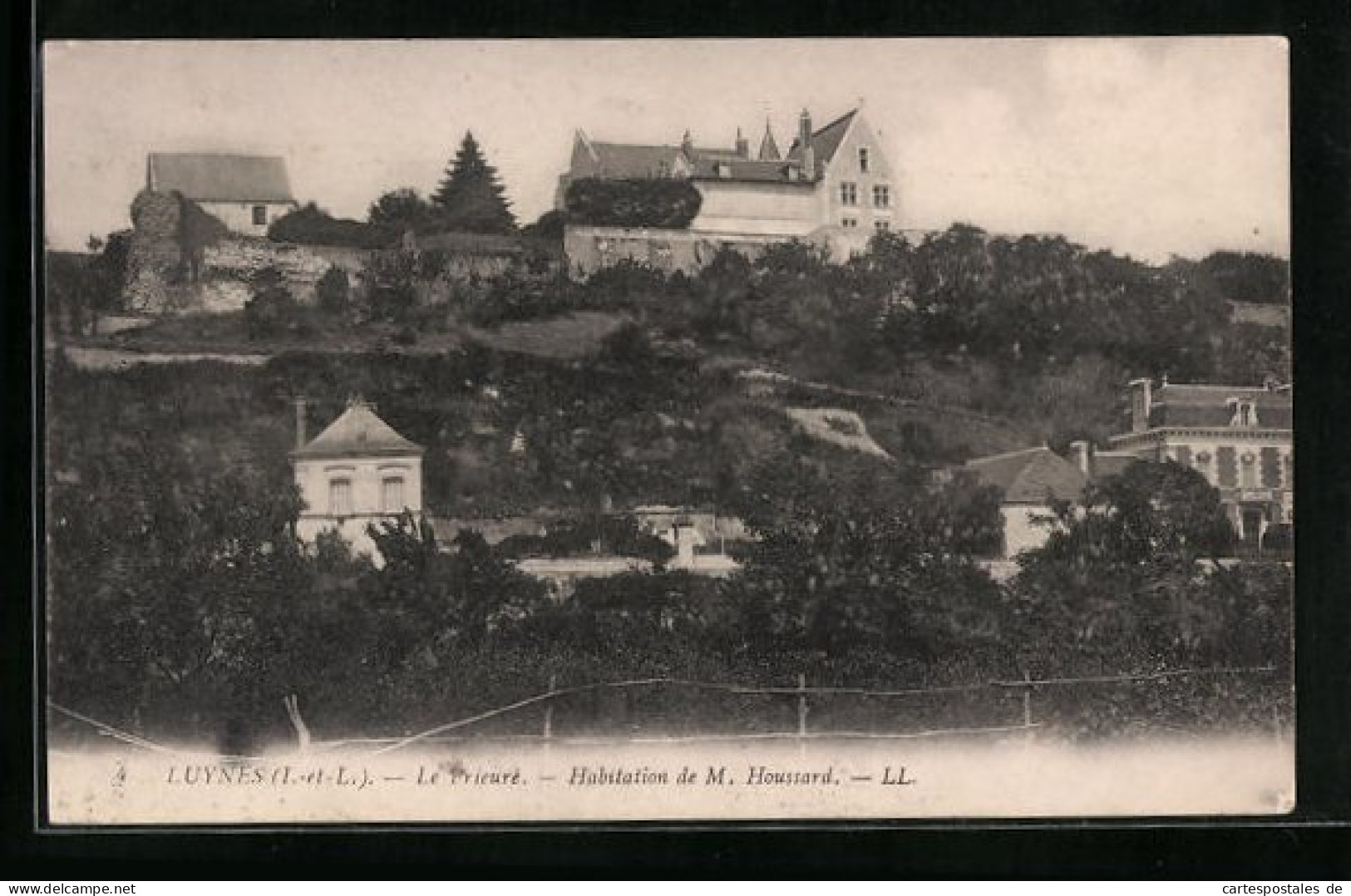 CPA Luynes, La Prieure, Habitation De M. Houssard  - Luynes