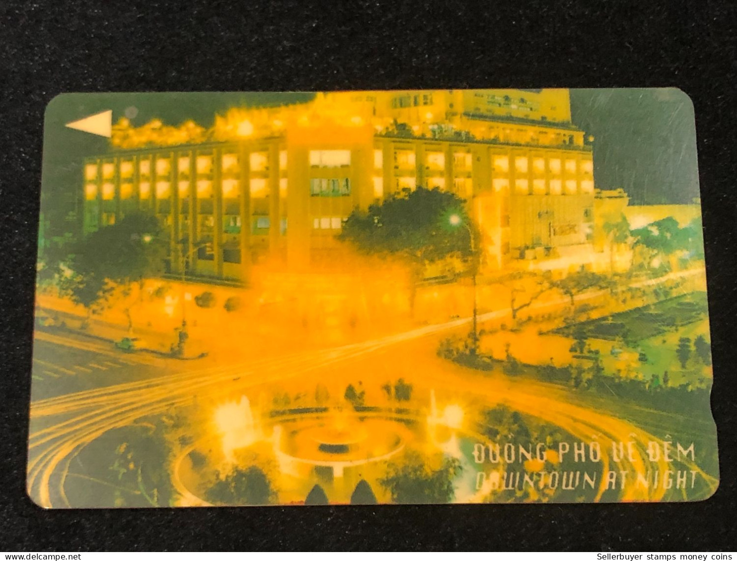 Card Phonekad Vietnam(downtown At Night Ret Hotel-1996)-1pcs Rare - Vietnam