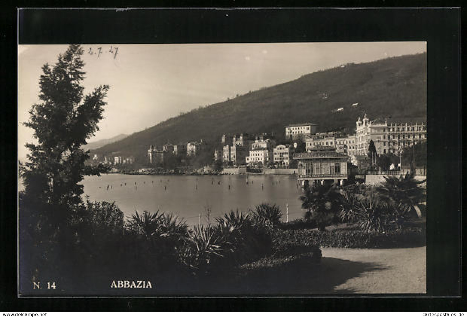 AK Abbazia, Anlagen Mit Blick Auf Die Villen An Der Promenade  - Croatie