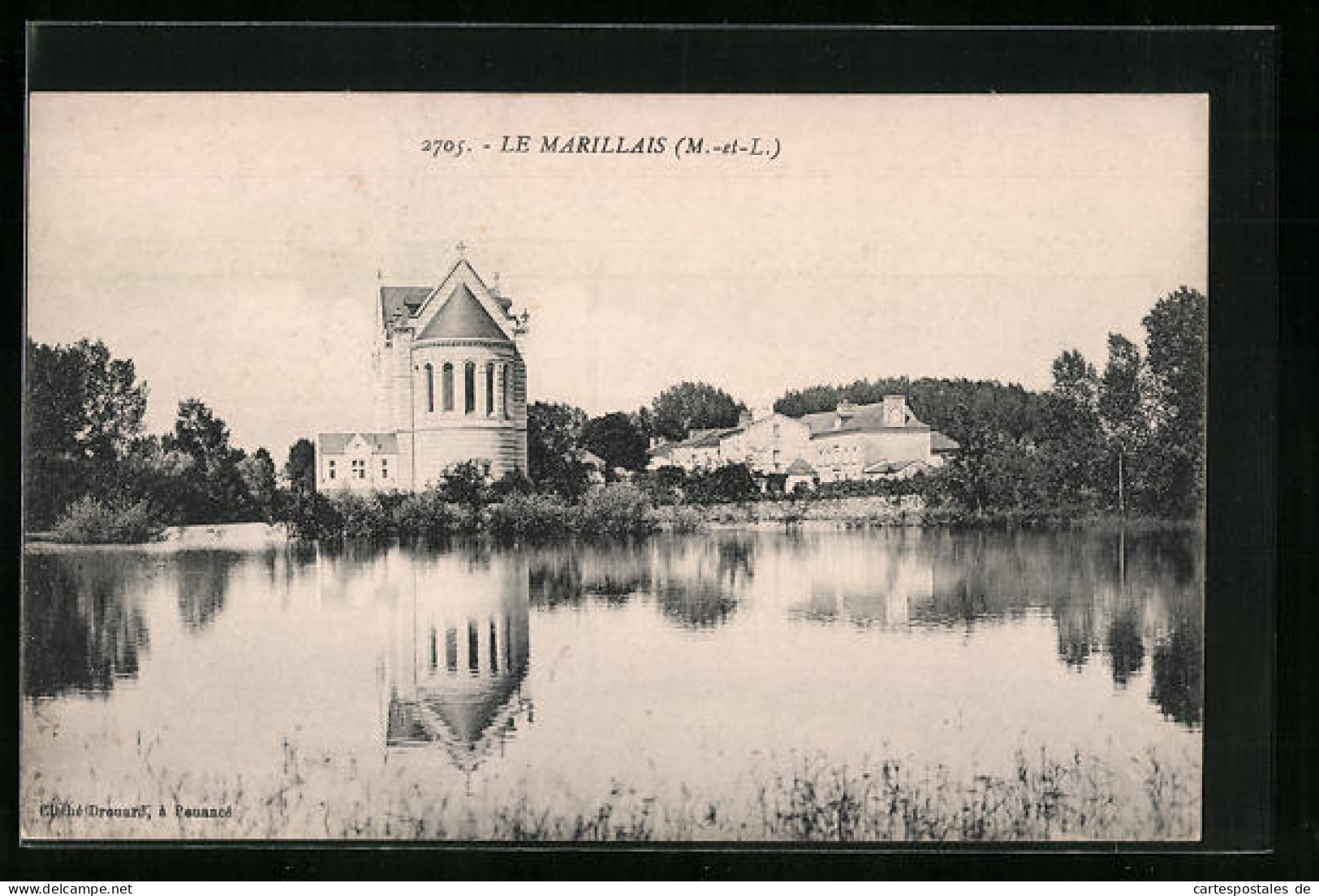 CPA Le Marillais, Die L'Église Am Ufer  - Sonstige & Ohne Zuordnung