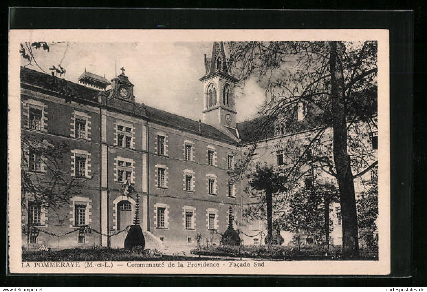 CPA La Pommeraye, Communaute De La Providence, Facade Sud  - Altri & Non Classificati