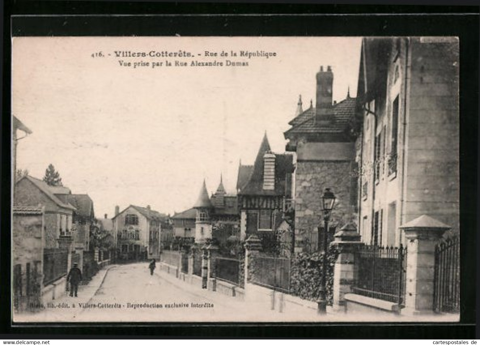 CPA Villers-Cotterets, Rue De La République, Vue Prise Par La Rue Alexandre Dumas  - Villers Cotterets