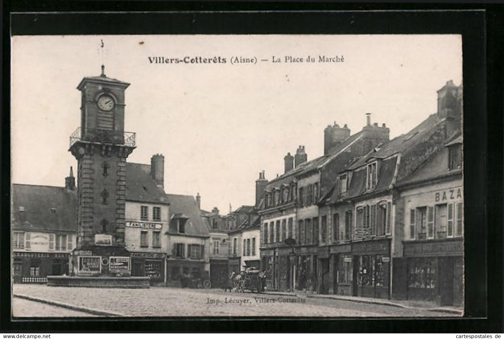 CPA Villers-Cotterets, La Place Du Marché  - Villers Cotterets