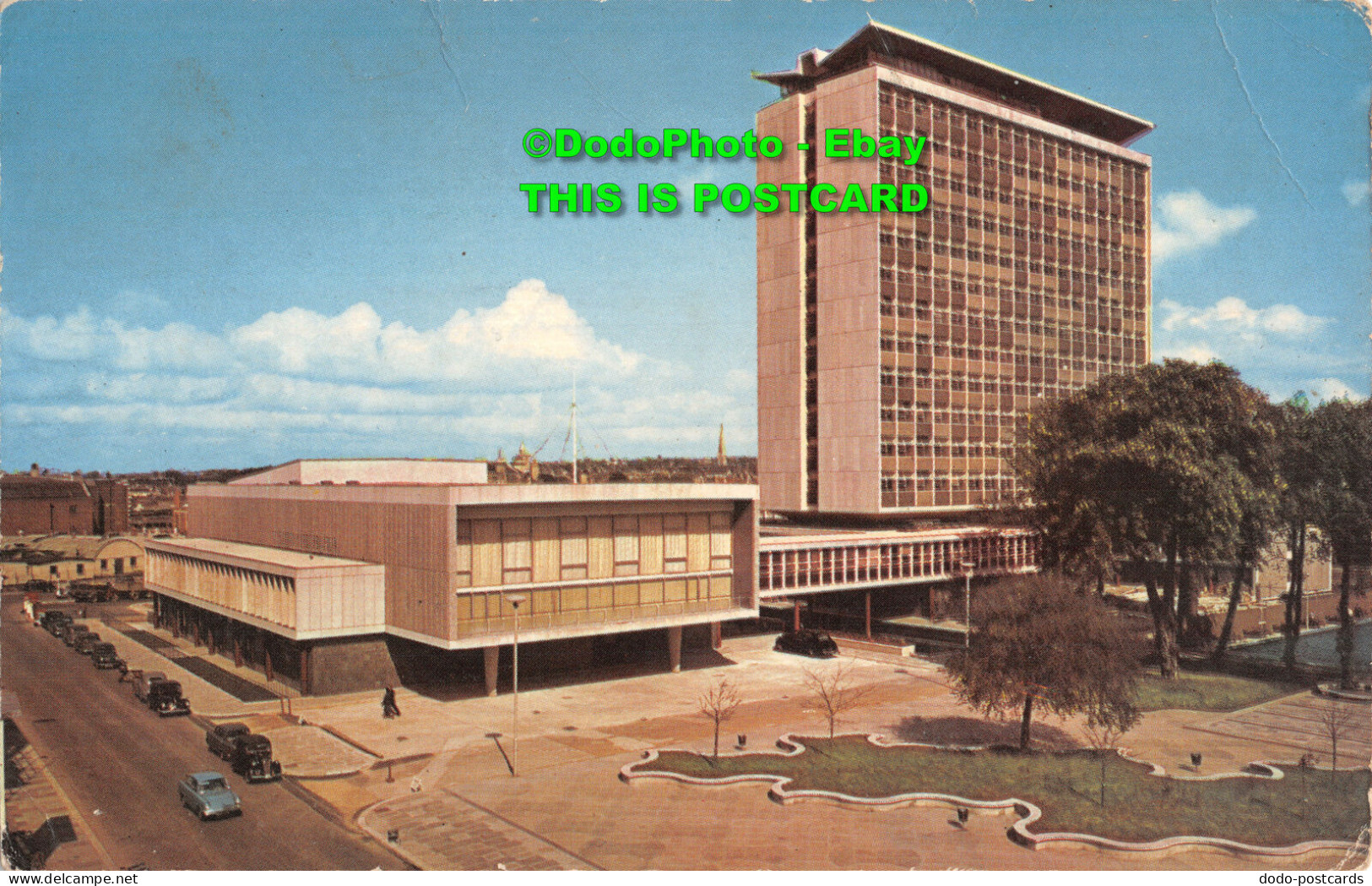R415444 Plymouth. The Civic Building. Postcard. 1964 - World