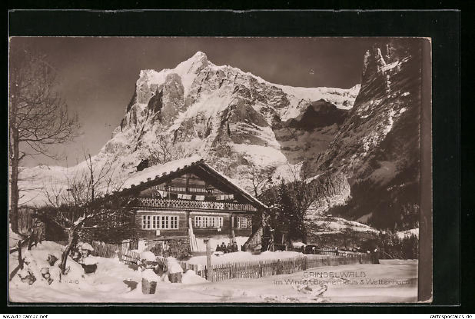AK Grindelwald, Bennerhaus Und Wetterhorn Im Winterglanz  - Grindelwald