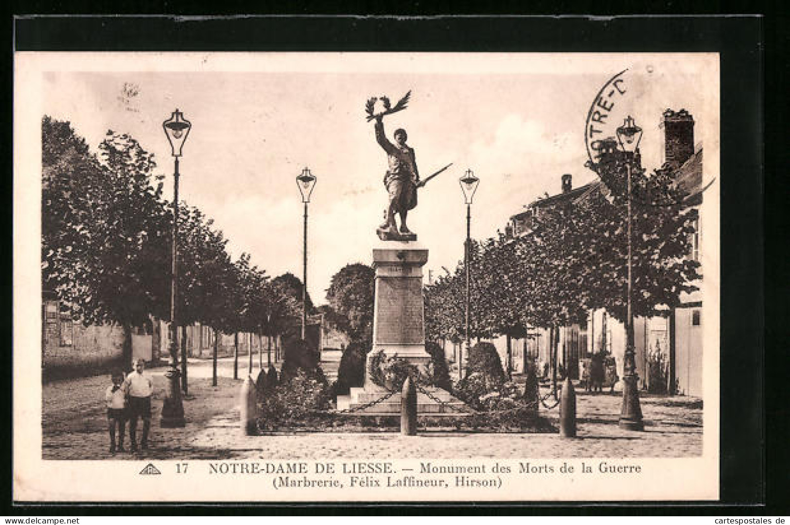 CPA Notre-Dame-de-Liesse, Monument Des Morts De La Guerre  - Andere & Zonder Classificatie