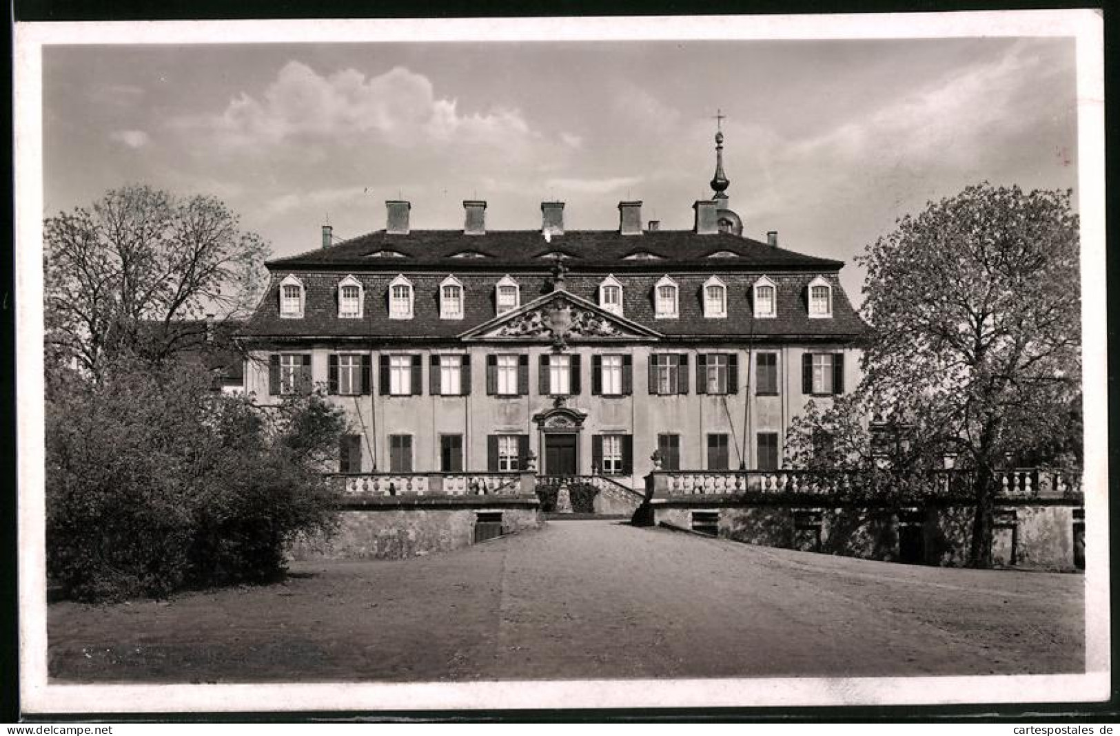 Fotografie Brück & Sohn Meissen, Ansicht Seusslitz A. D. Elbe, Partie Am Schloss Mit Frontansicht  - Places