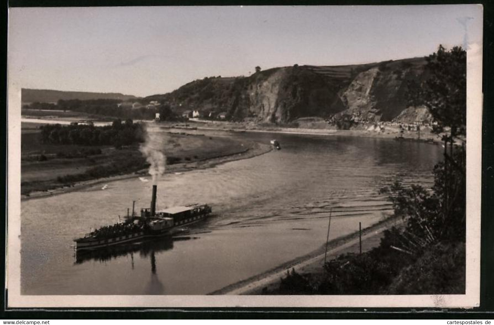 Fotografie Brück & Sohn Meissen, Ansicht Diesbar / Elbe, Raddampfer Sachsen Passiert Die Biegung Am Ort  - Plaatsen