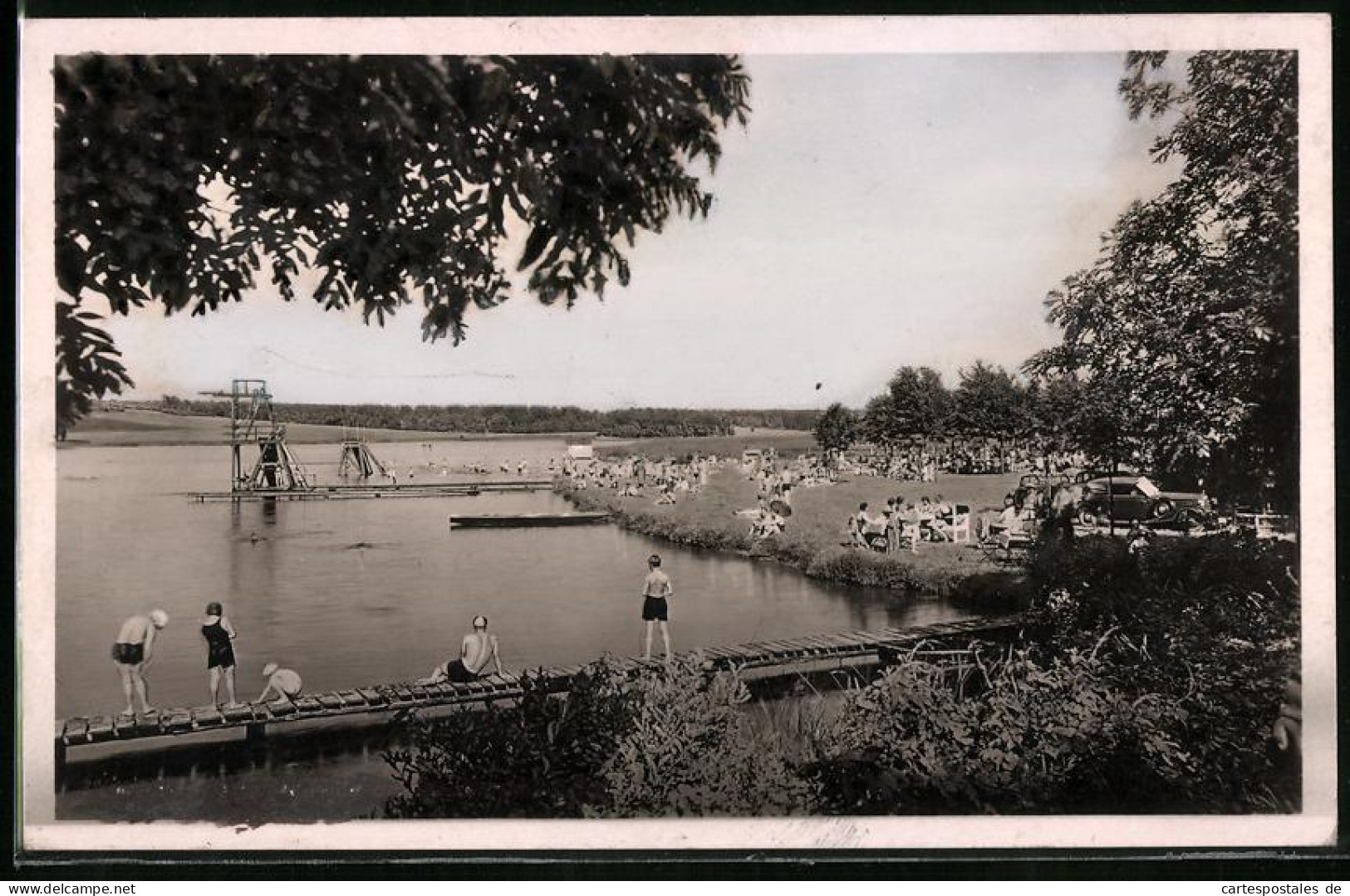 Fotografie Brück & Sohn Meissen, Ansicht Mutzschen-Roda, Badegäste Im Naturbad Am Langenrodaer See  - Places