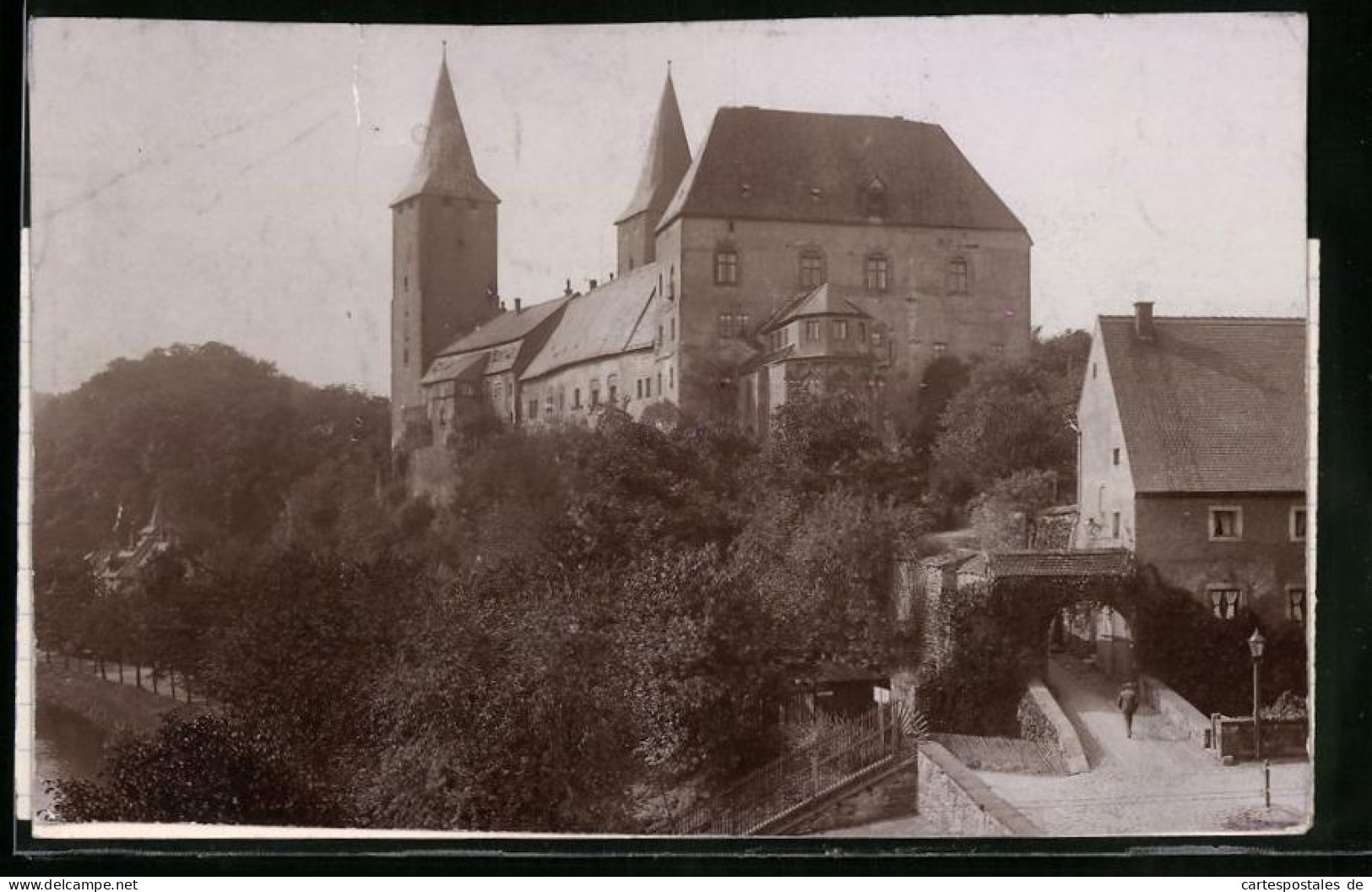 Fotografie Brück & Sohn Meissen, Ansicht Rochlitz I. Sa., Blick Mit Aufgang Zum Schloss  - Places