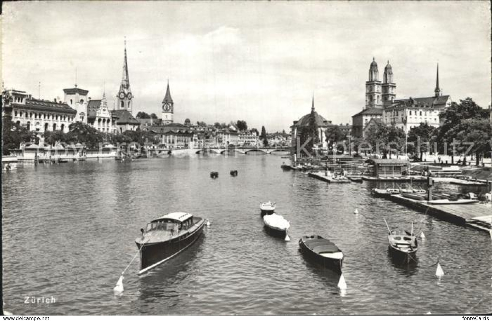 12322189 Zuerich Blick Von Der Quaibruecke Grossmuenster Zuerich - Altri & Non Classificati