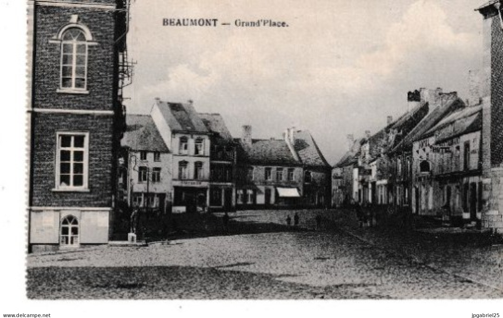 DEND Beaumont Grand Place - Beaumont