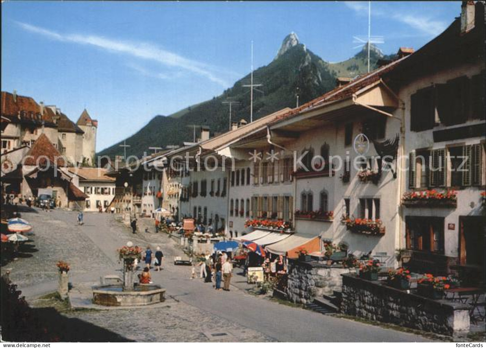 12253879 Gruyeres FR Rue Princiale Et Le Chateau Gruyeres - Sonstige & Ohne Zuordnung