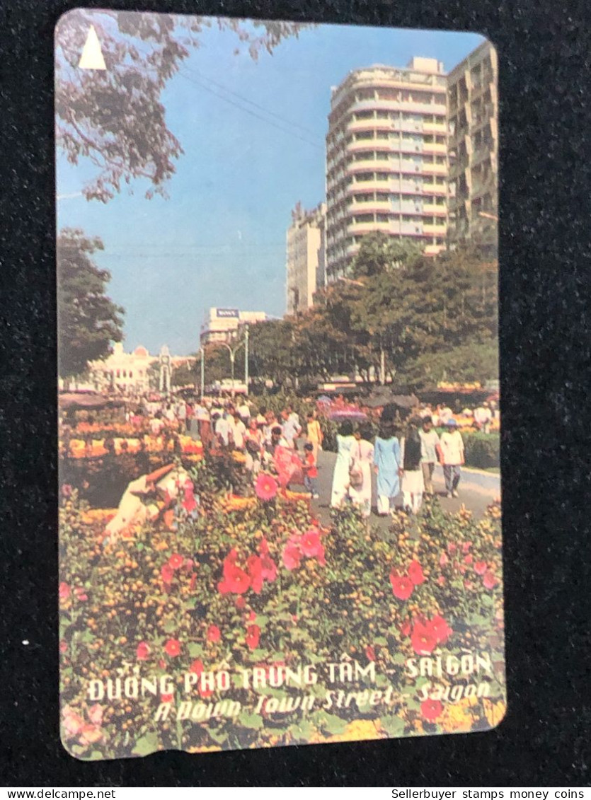 Card Phonekad Vietnam(DOWNTOWN STREET SAIGON 30 000dong-1995)-1pcs - Vietnam