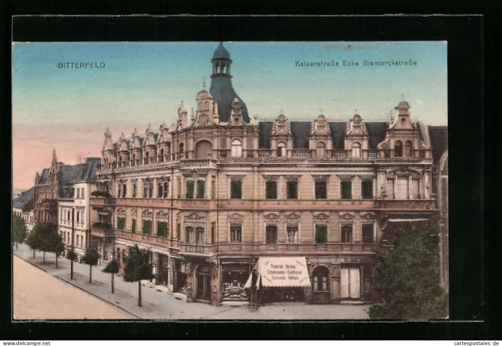 AK Bitterfeld, Kaiserstrasse Ecke Bismarckstrasse  - Bitterfeld