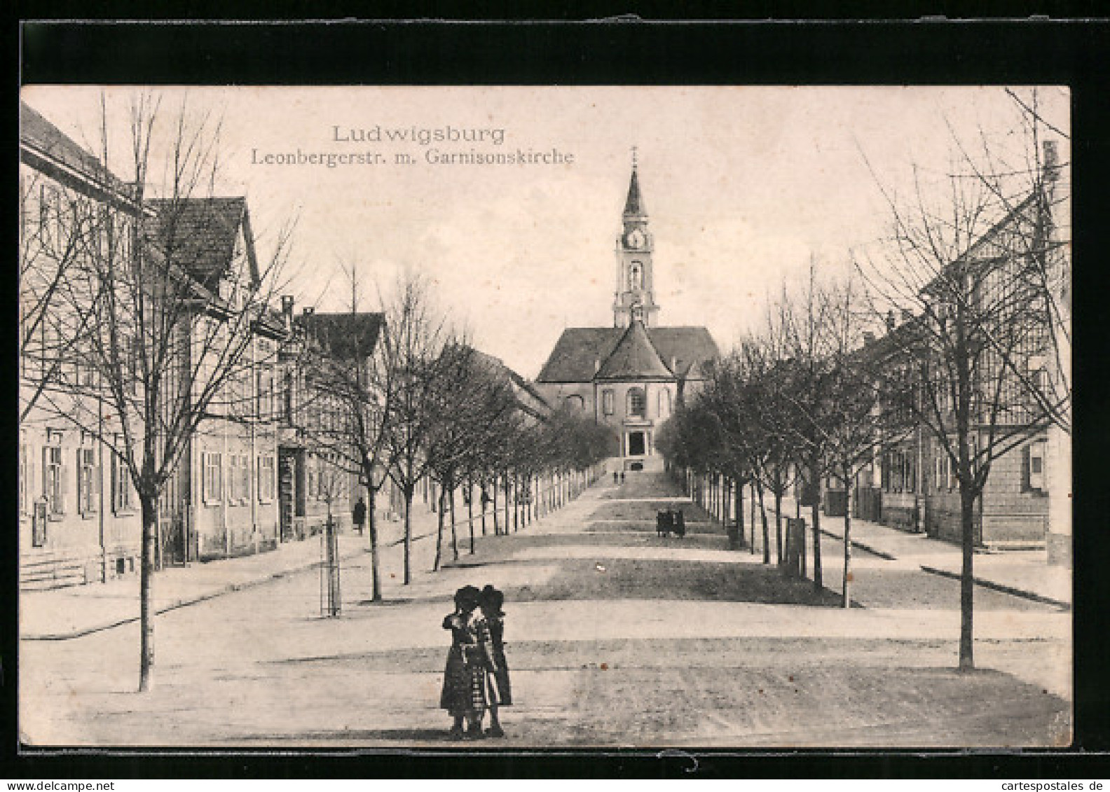 AK Ludwigsburg, Leonbergerstrasse Mit Garnisonskirche  - Ludwigsburg