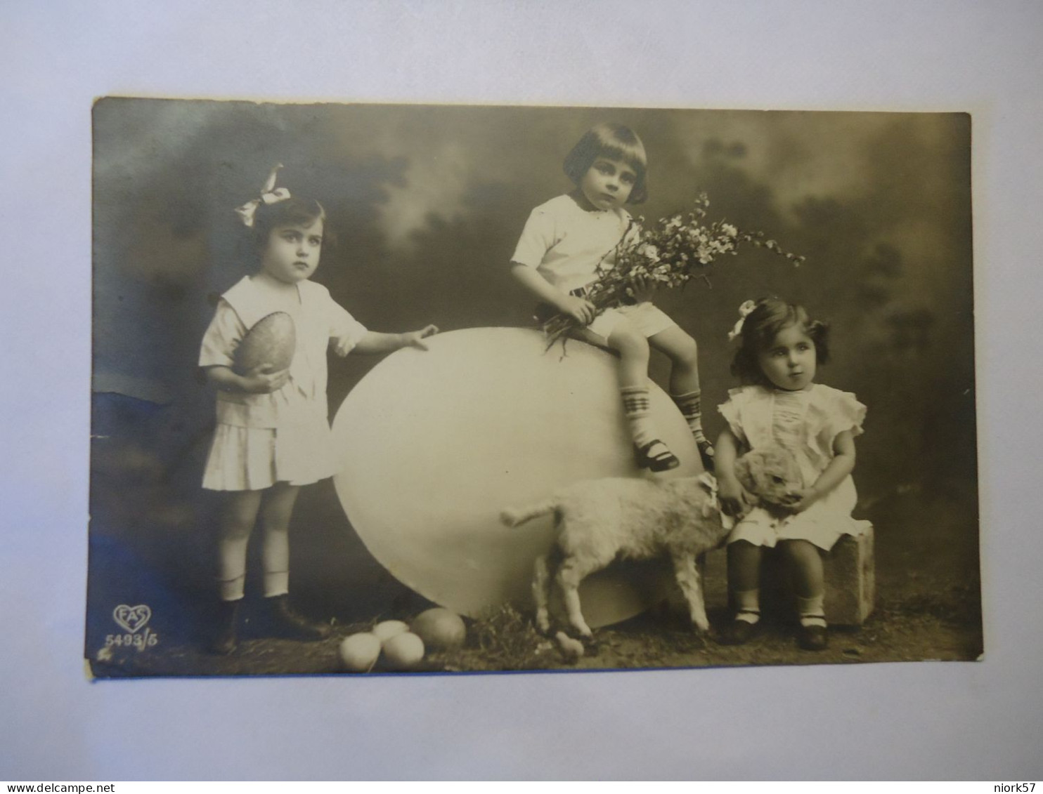 FRANCE   POSTCARDS  1921 CHILDREN GIRLS ON EGGS - Sonstige & Ohne Zuordnung