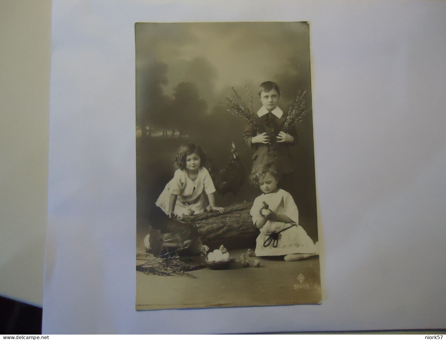 FRANCE   POSTCARDS  CHILDREN GIRLS AND  BOYS   EGGS AND LITLE CHICKEN - Other & Unclassified